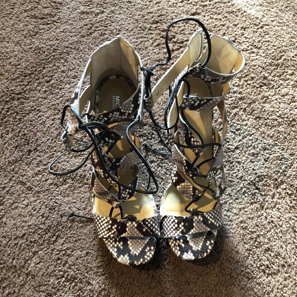 Micheal Kors platform